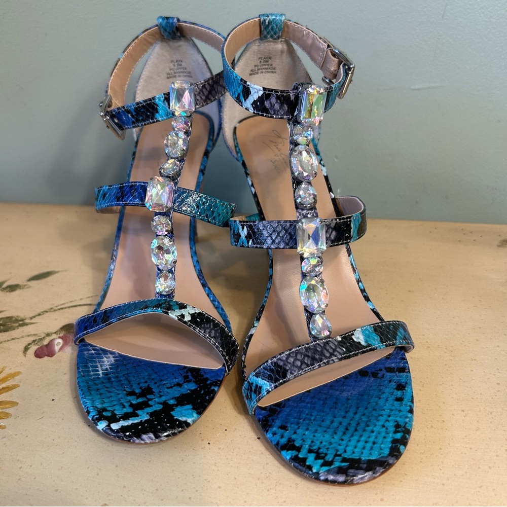 Thalia Sodi Playa Blue Black Snake Gem Stone D'orsay T Strap Heel Sandals Shoes